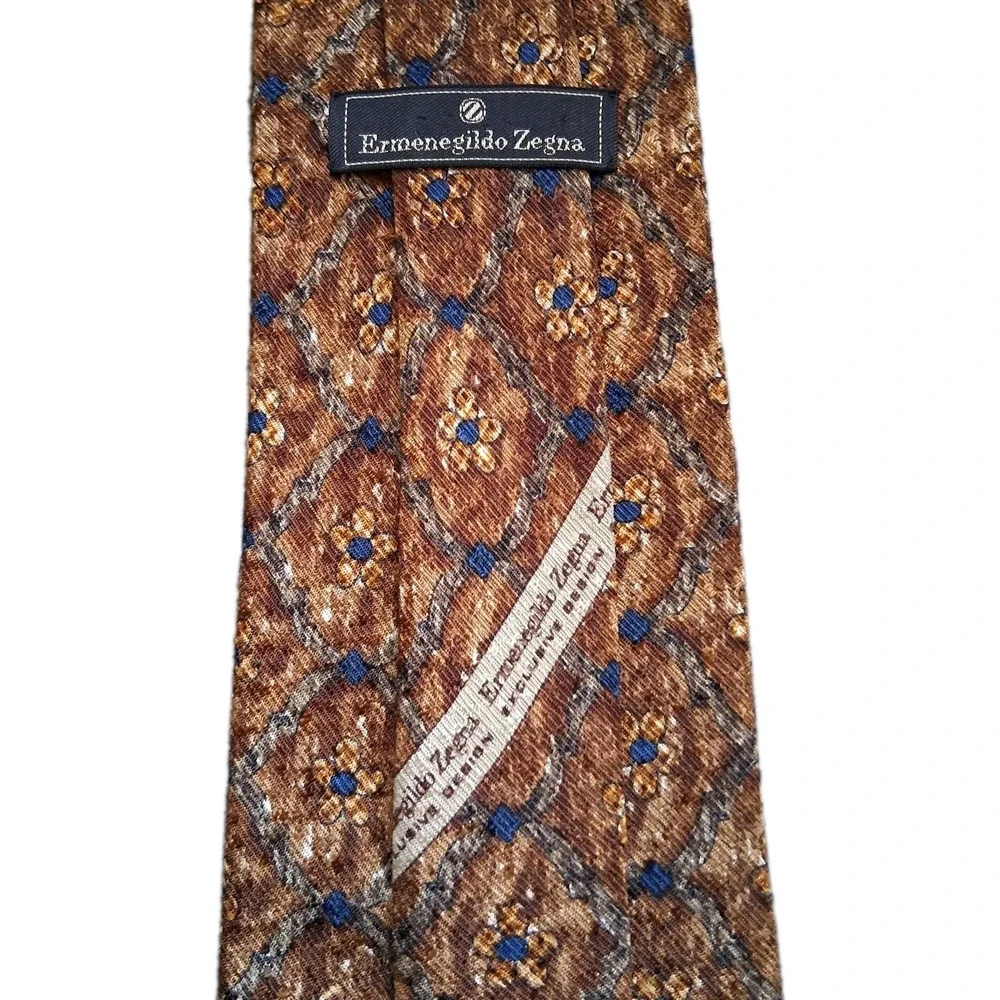 Ermenegildo Zegna Paisley Brown Geometric Made in Italian Silk Tie 56